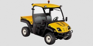 2009 Cub Cadet Volunteer™ 4x4 D Yellow Cab